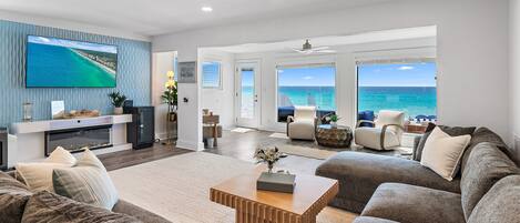 Smart TV, fireplace, DVD player, stereo