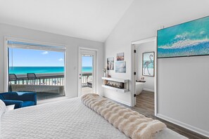 6 bedrooms, iron/ironing board, travel cot, free WiFi