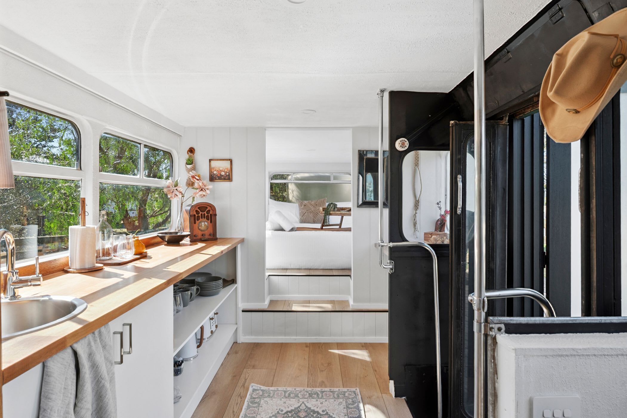 2 bedrooms, bed sheets