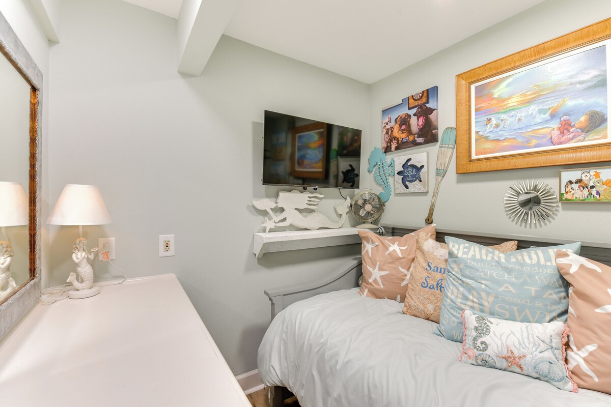 Photo 14 of Boat, Fish & Walk to Beach: Waterfront Destin Gem!