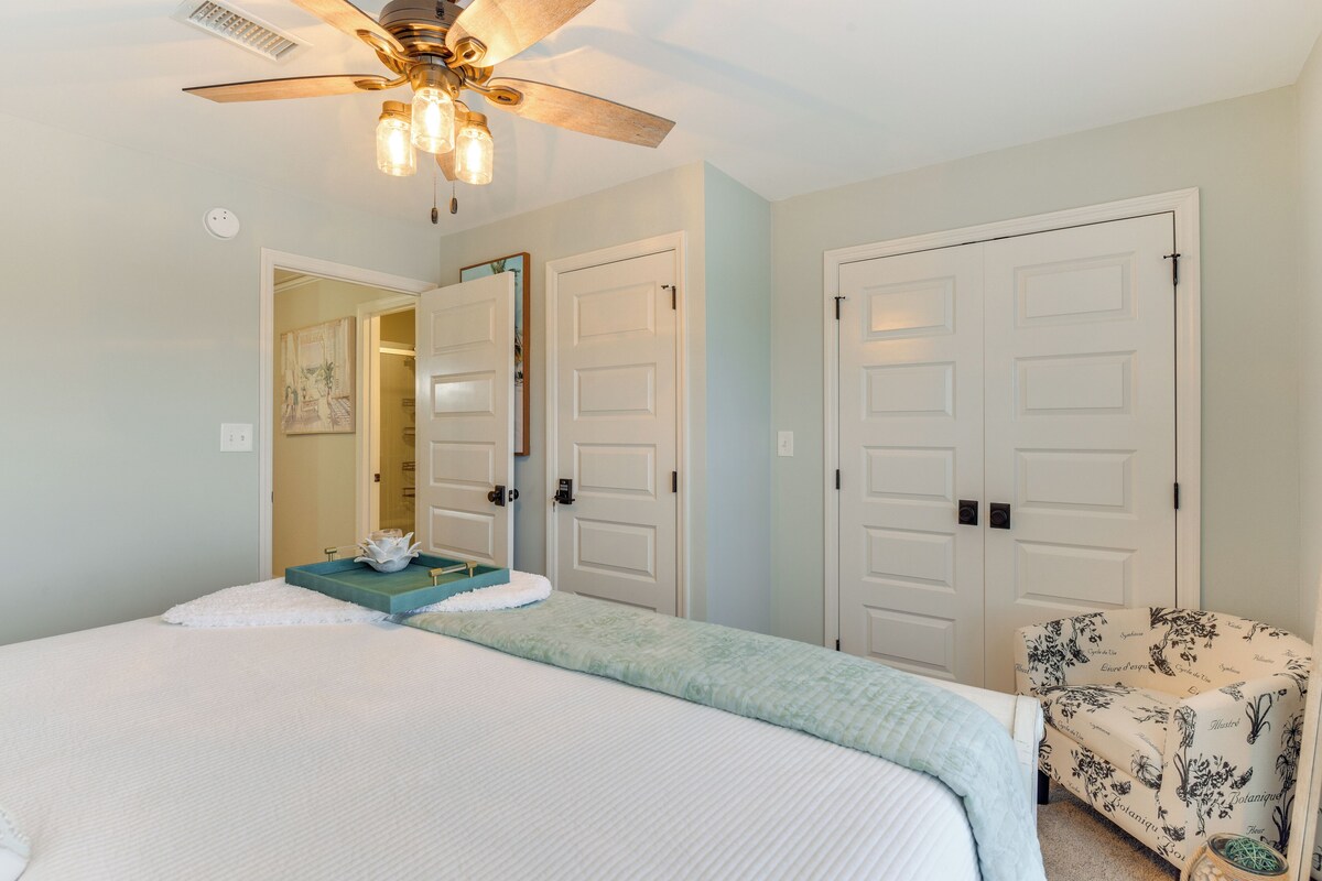 Photo 7 of Boat, Fish & Walk to Beach: Waterfront Destin Gem!