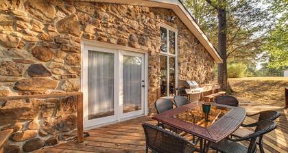 Dog-Friendly Kentucky Lake Home w/ Game Room!
