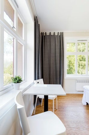 Classic-huoneisto | Työpöytä, ilmainen Wi-Fi