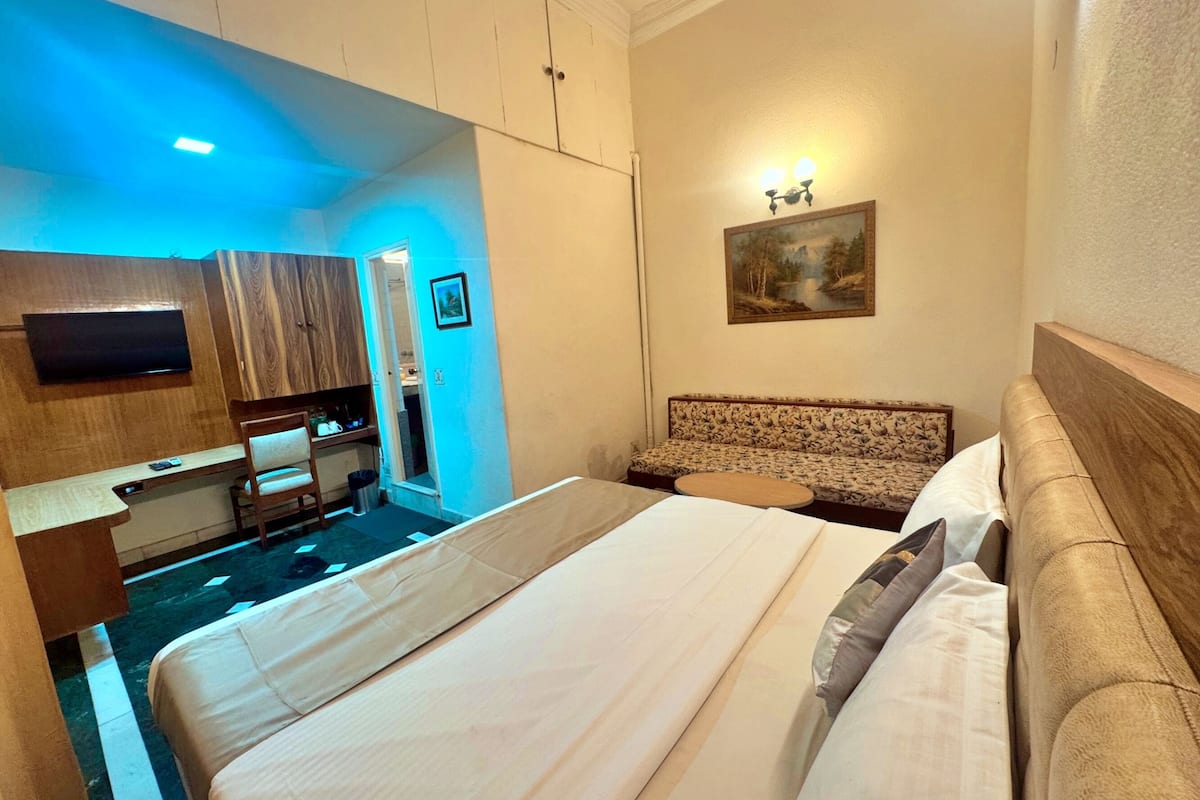Quarto premium | Escrivaninha, Wi-Fi de cortesia