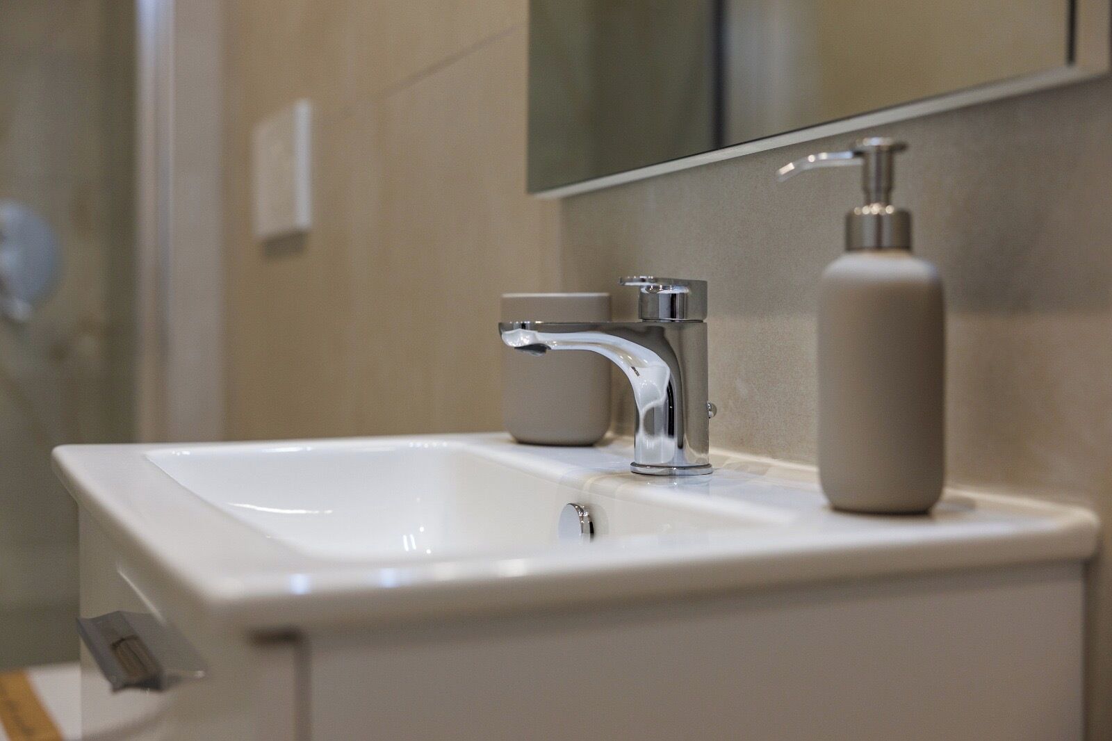 Doccia, asciugacapelli, bidet, asciugamani