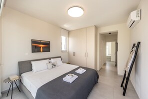 4 Schlafzimmer, Babybetten, Bettwäsche