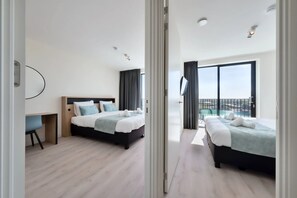 2 habitaciones, cuna de viaje y wifi gratis 