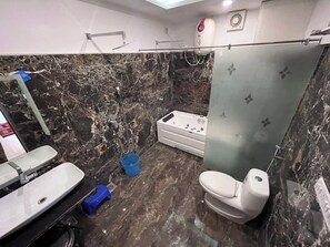 シャワー、レインフォールシャワー、タオル、石鹸