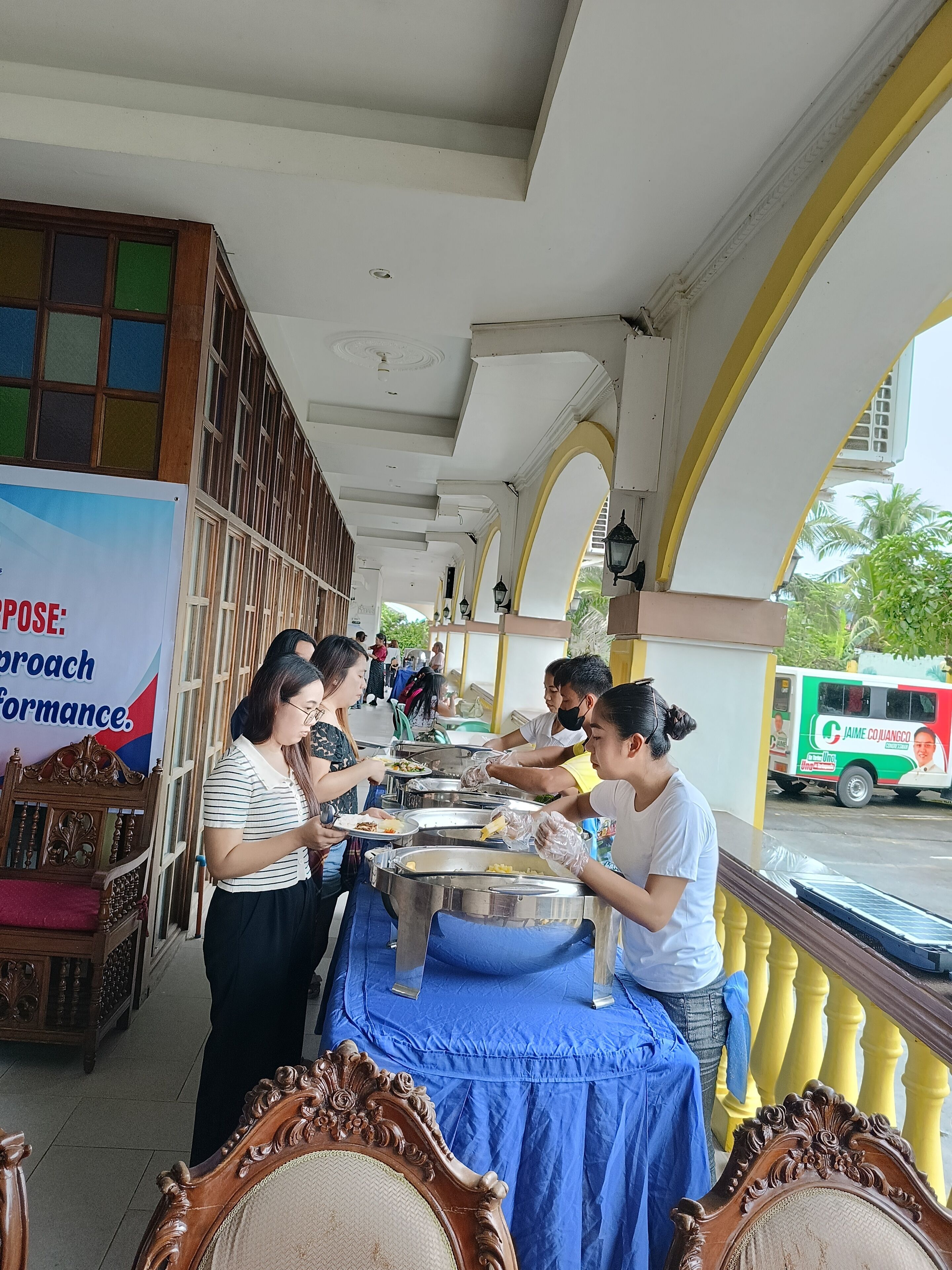 Free daily local cuisine breakfast 