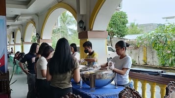 Free daily local cuisine breakfast