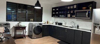 Dorado 6BR Family & Group Retreat