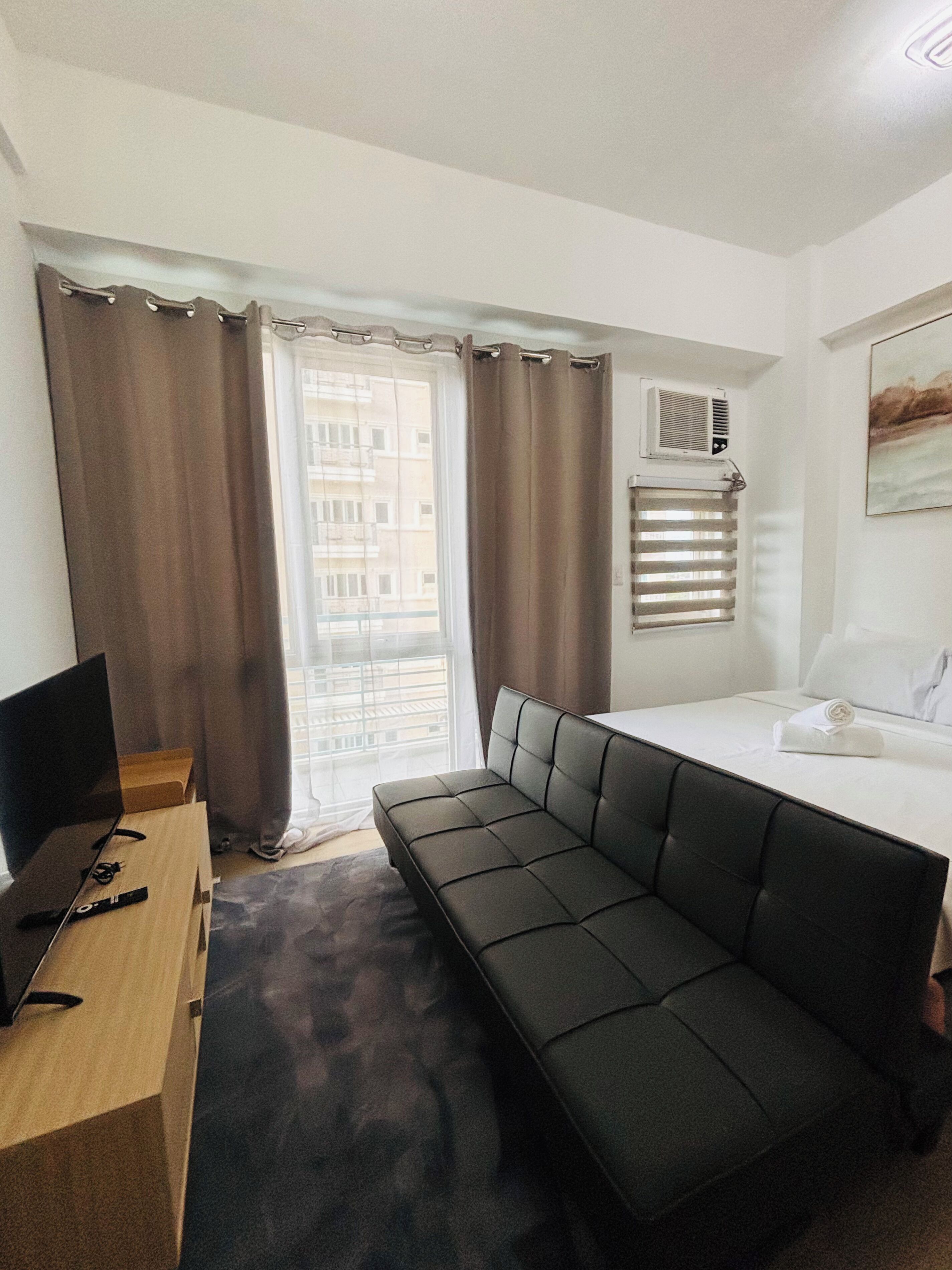 1 bedroom, iron/ironing board, Internet, bed sheets