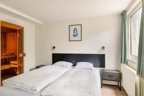 2 bedrooms, free WiFi