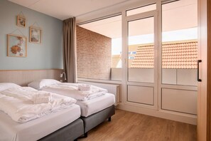 5 habitaciones, cuna de viaje y wifi gratis 