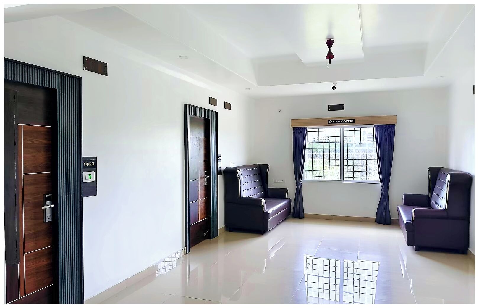 55-inch LED TV with digital channels, fireplace