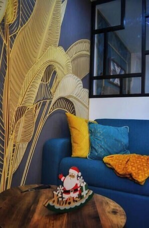 Interior - Le Joyau Caché: a unique haven of serenity (Juvisy-sur-Orge)