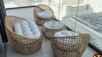 Luxury Apartment | Balcony