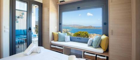 3 bedrooms, iron/ironing board, WiFi