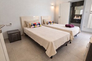 1 chambre, bureau, Wi-Fi, literie fournie