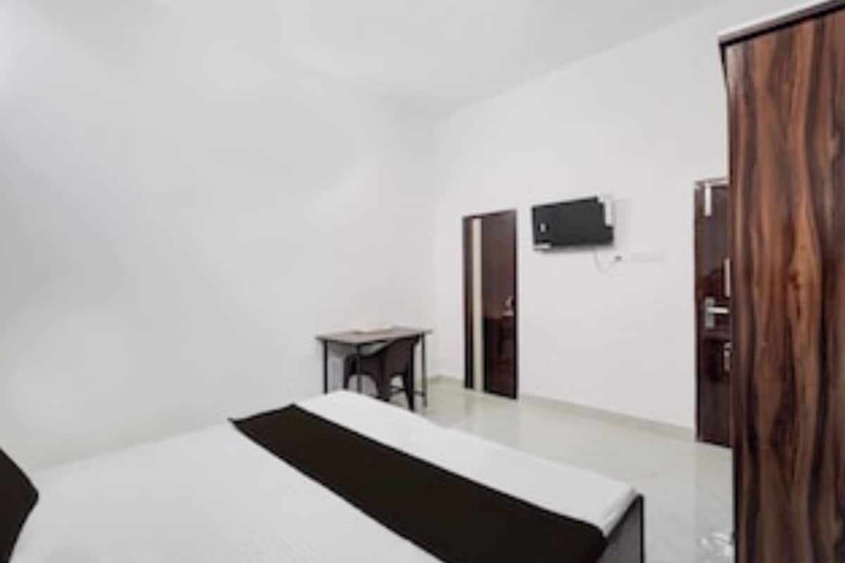 Double Room | Desk, laptop workspace, free WiFi