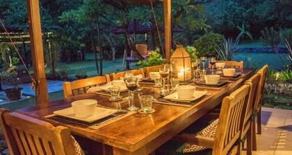 Bukit Kaja Kauh Villa - Surrounded by Nature, Mountain View Close to Beach