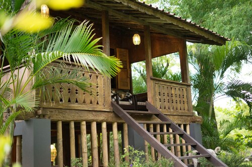 Bukit Kaja Kauh Villa - Surrounded by Nature, Mountain View Close to Beach