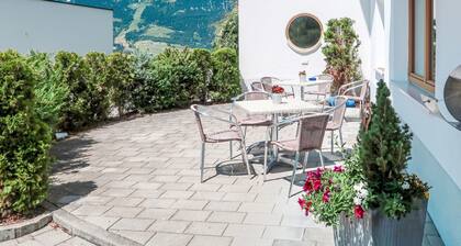 Kristall by Interhome