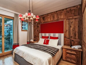 2 bedrooms, Internet