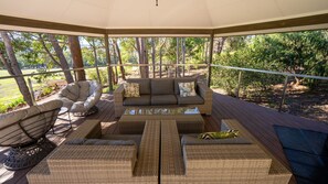 Terrace/patio - Valley View – Ferguson Valley (Ferguson)