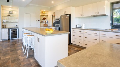 Valley View – Ferguson Valley Escape