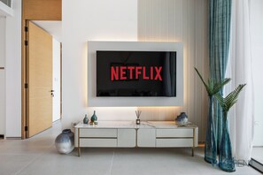 Luxury-Apartment, 1 Schlafzimmer, Kanalblick | Wohnbereich