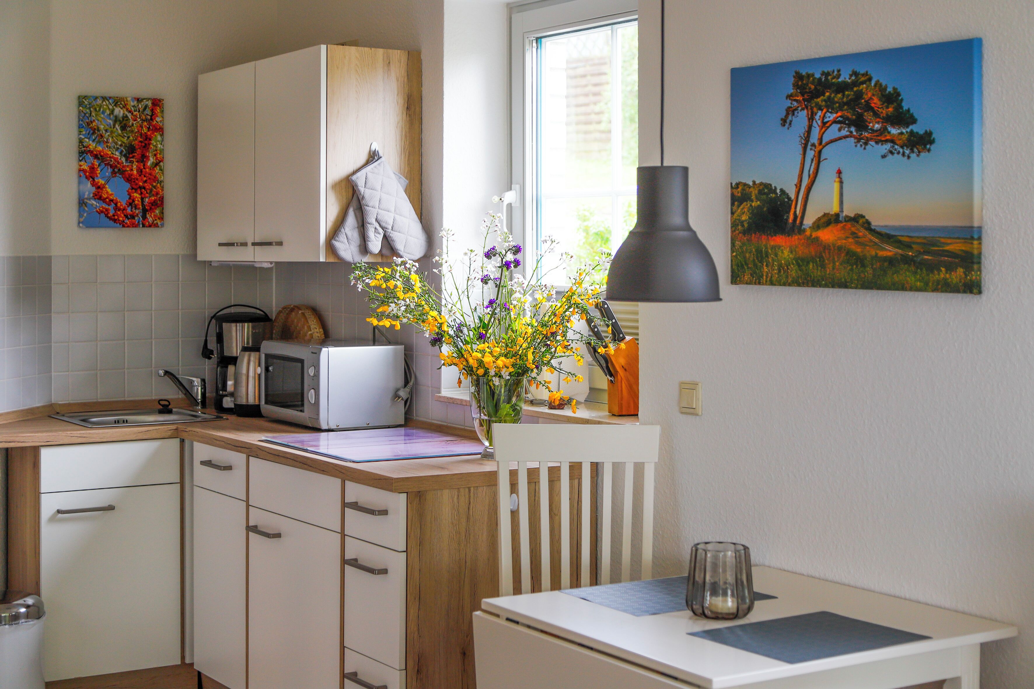 Kühlschrank, Mikrowelle, Geschirrspüler