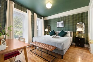 1 bedroom, WiFi, bed sheets - Modern Loft in the heart of OSU campus (Columbus)