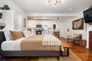 1 bedroom, WiFi - Modern Loft In the Heart of OSU Campus (Columbus)