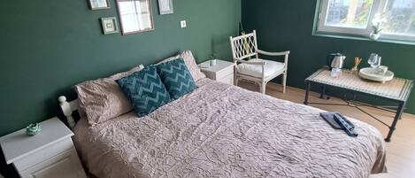 1 soverom, strykejern/-brett, wi-fi og sengetøy