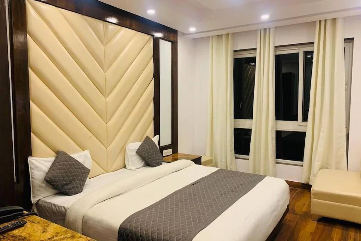 Deluxe Emerald Heights View | Free WiFi