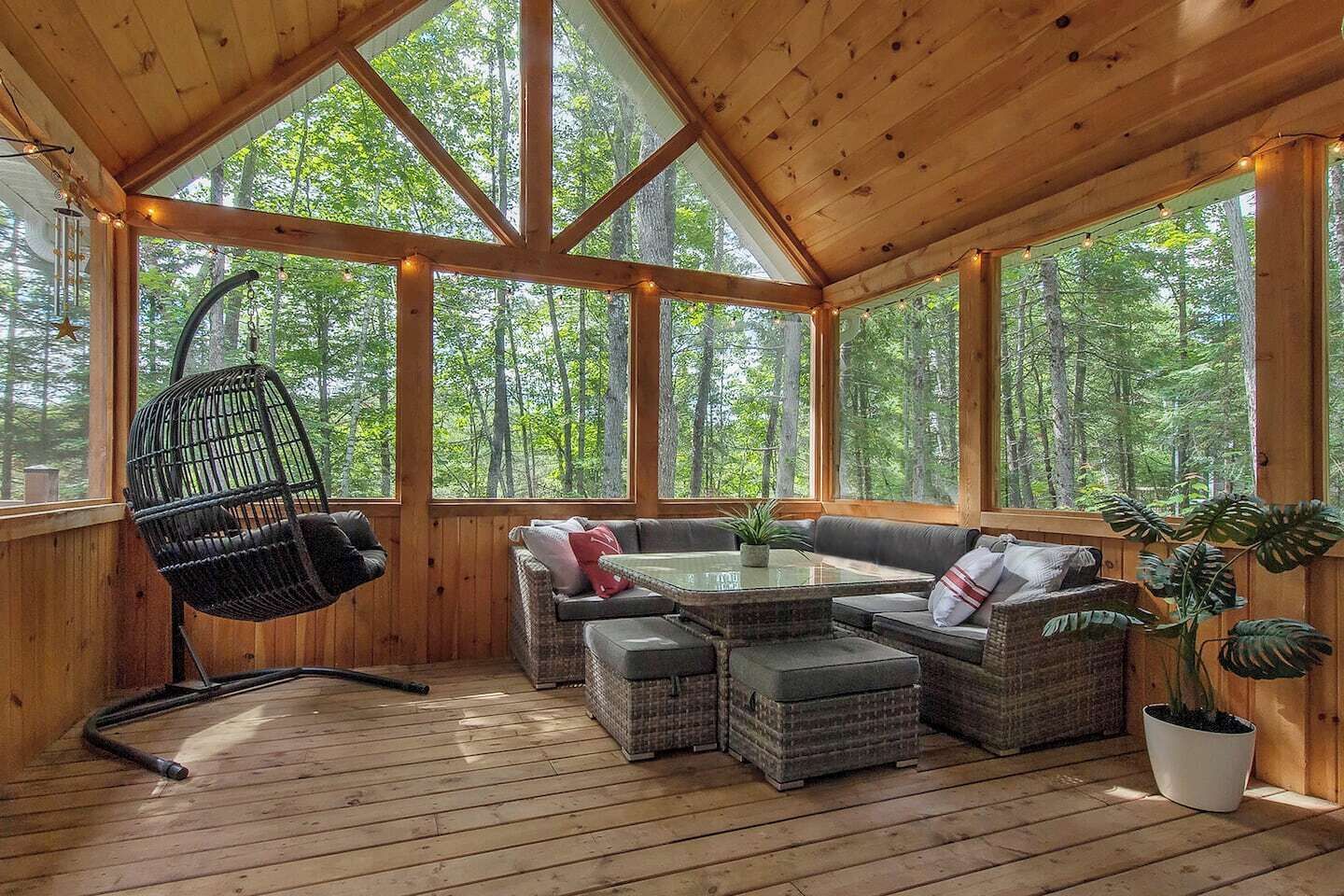 تناول الطعام بالخارج