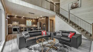 TV, fireplace, offices