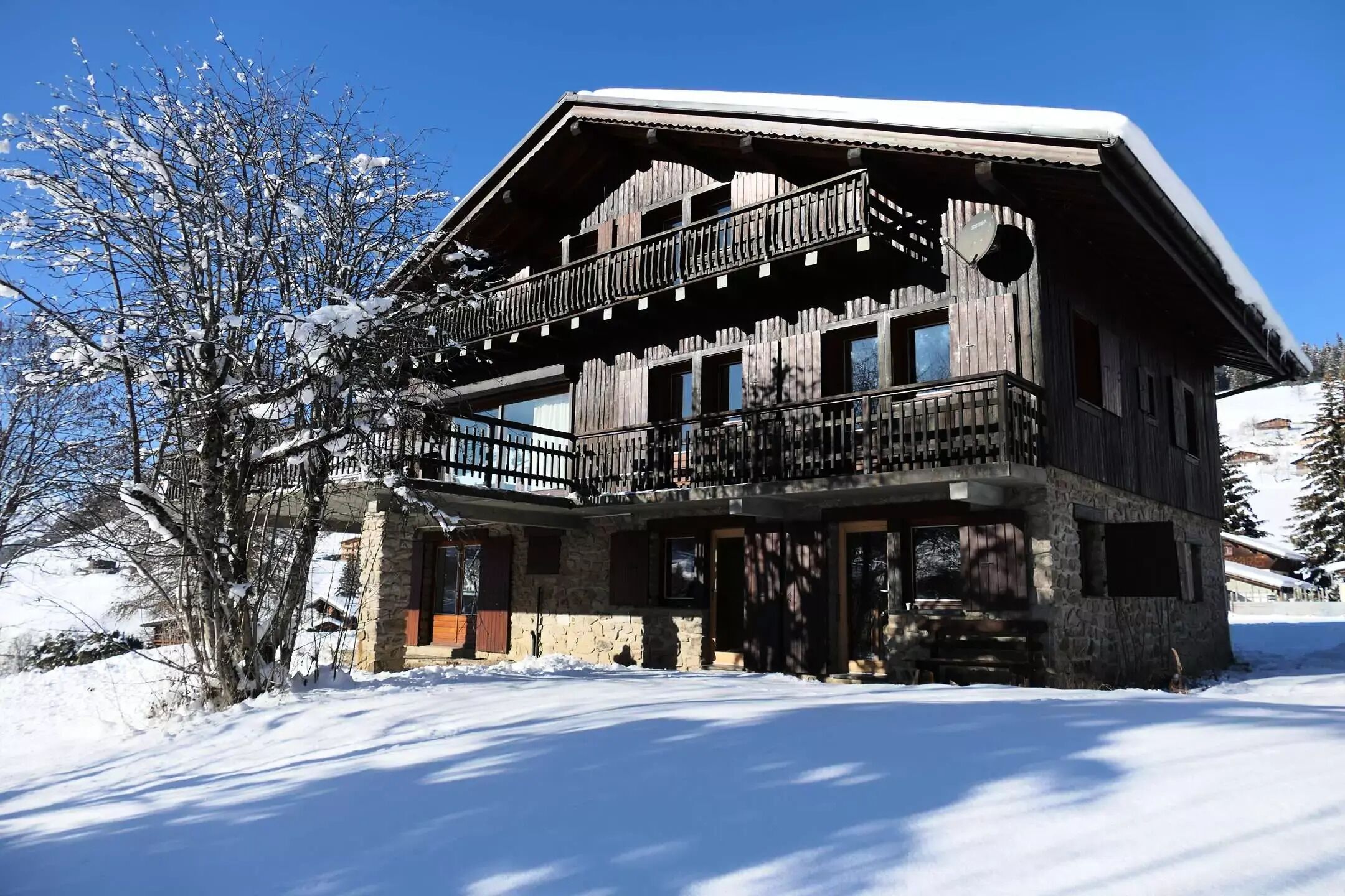 8-room chalet in Notre-Dame-de-Bellecombe - sleeps 14
