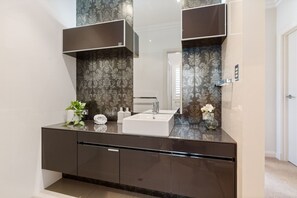 Hair dryer - Casa al Mare - Central Busselton (West Busselton)