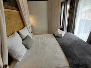 2 bedrooms, free WiFi