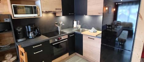 Fridge, microwave, dishwasher