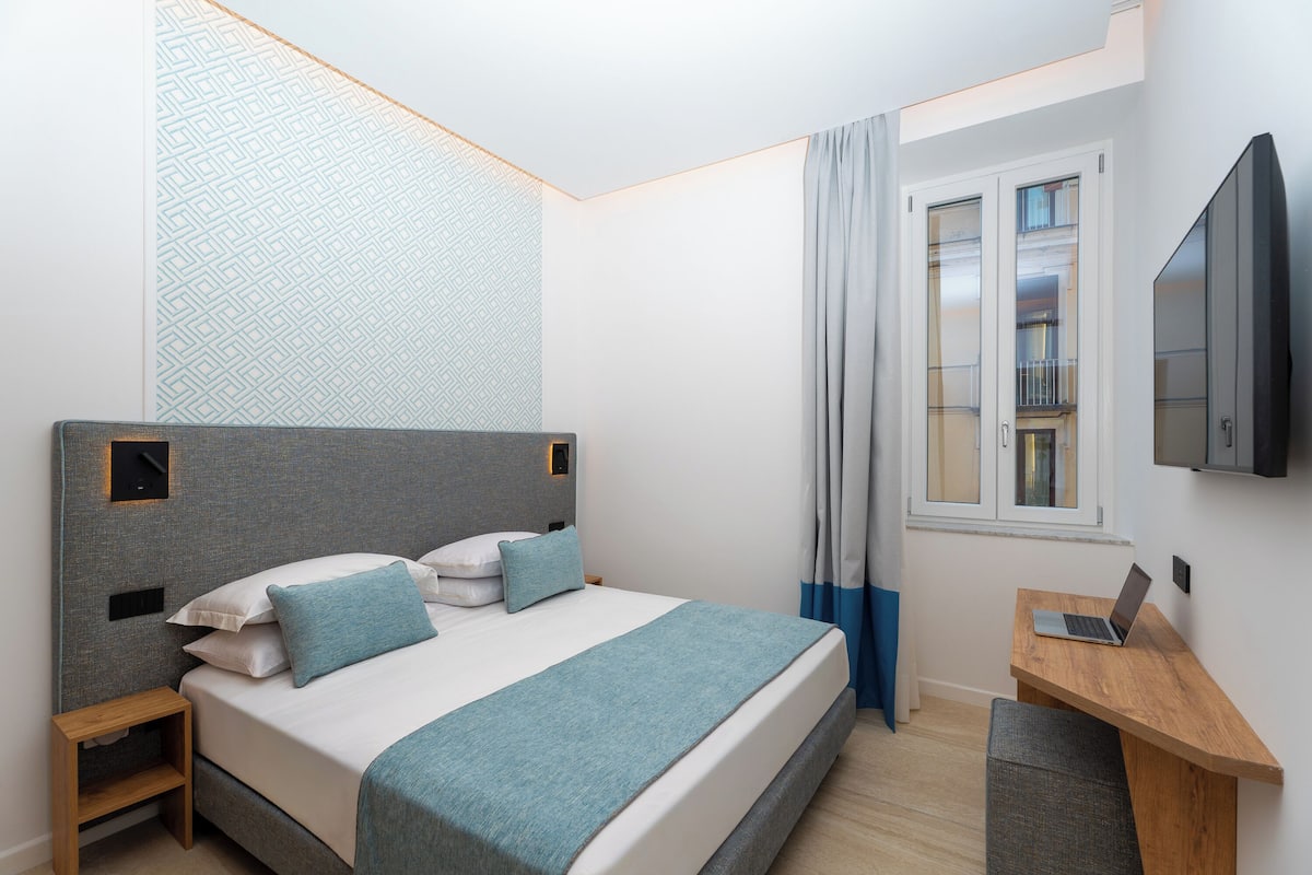 Chambre Double Économique, vue ville | Bureau, Wi-Fi gratuit