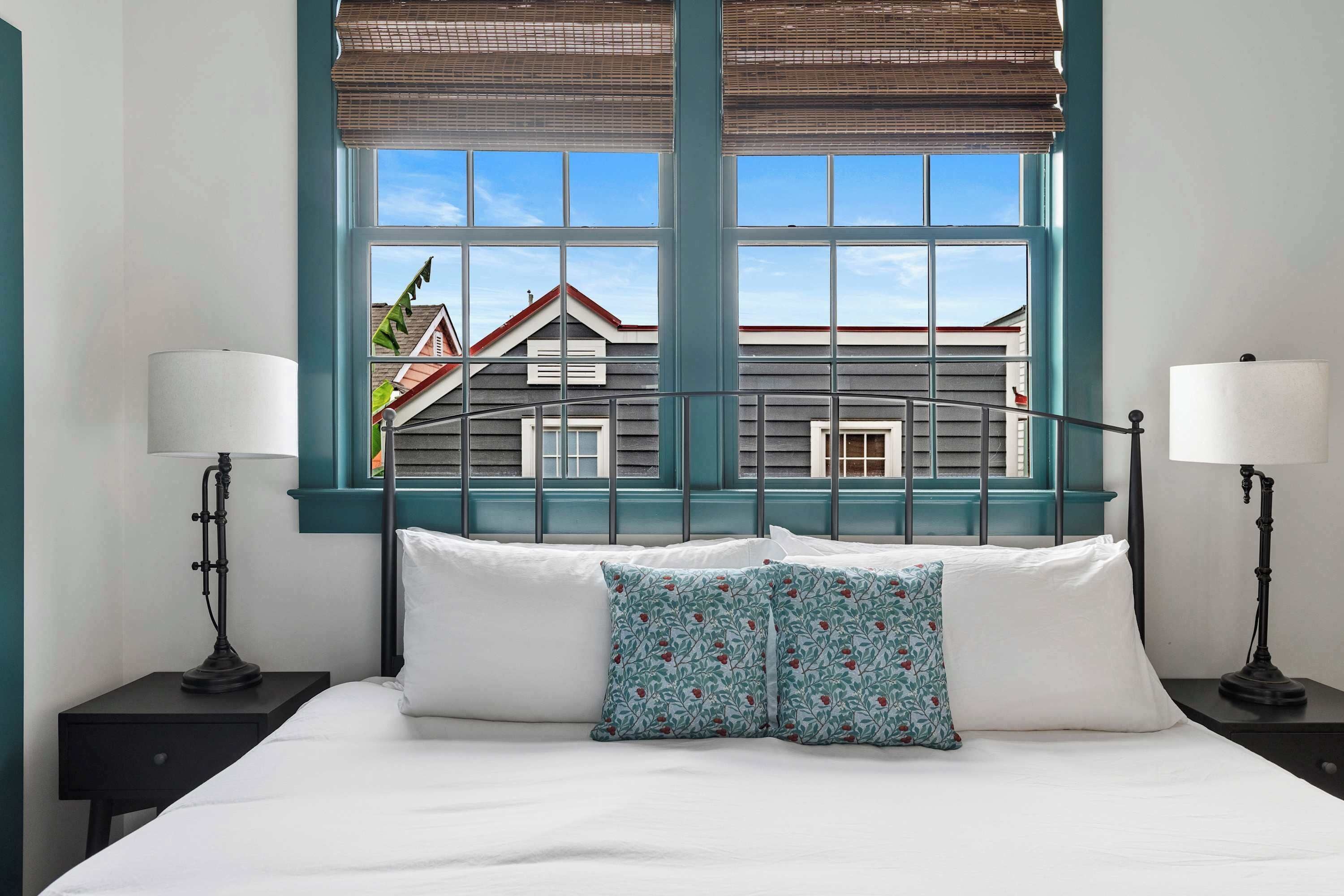 4 Schlafzimmer, Bügeleisen/Bügelbrett, Reisekinderbett, WLAN