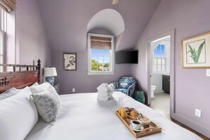4 chambres, fer et planche à repasser, lit de bébé portatif, Wi-Fi