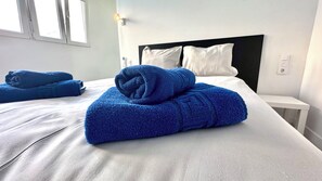 4 間睡房、房內夾萬、熨斗/熨衫板、免費 Wi-Fi