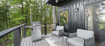 New | Hot Tub | King Bed | Sunset Views | Modern