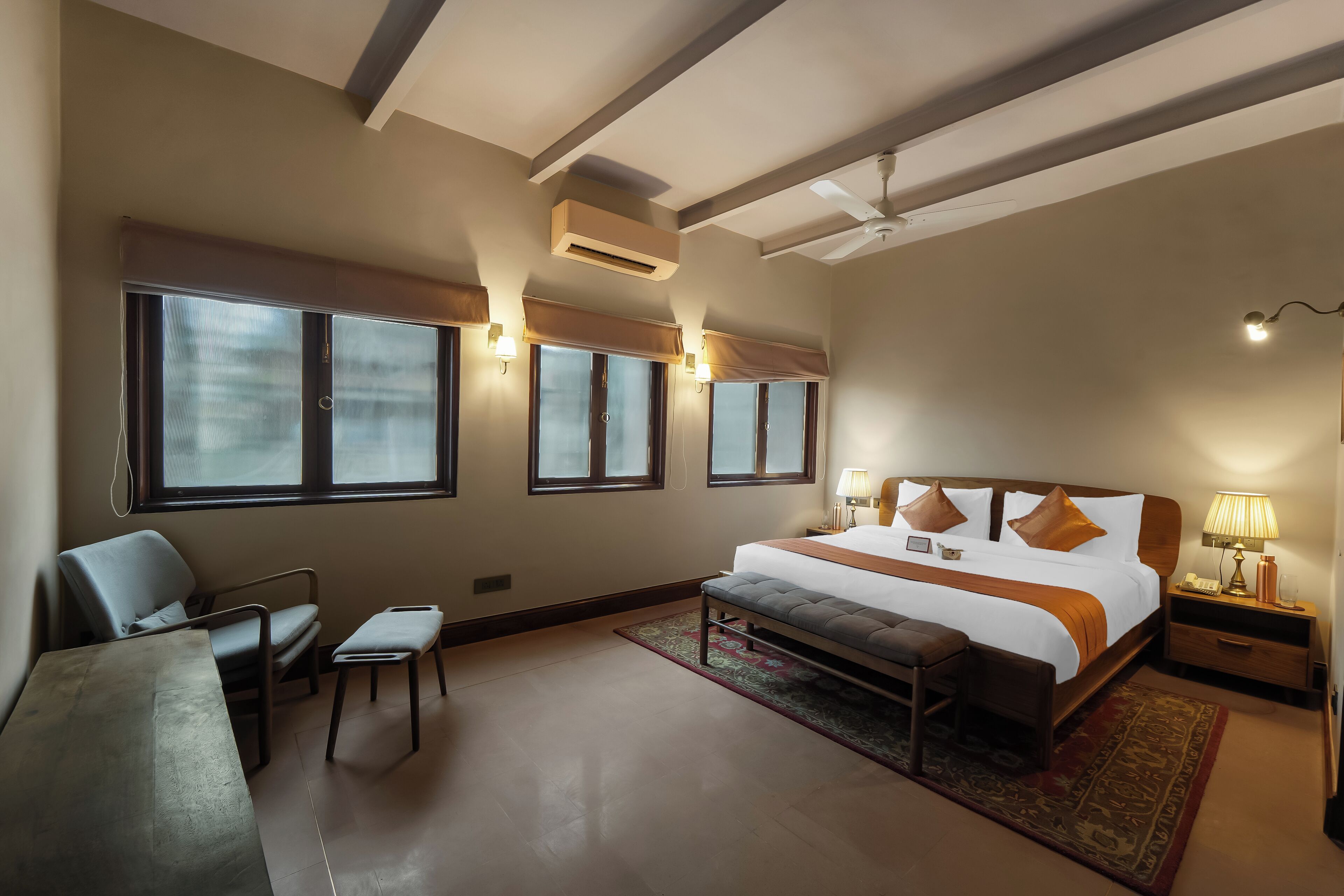 Minibar, wifi gratis y ropa de cama 