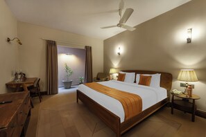 Habitación Premium, para no fumadores | Minibar, wifi gratis y ropa de cama 