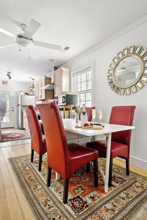 تناول الطعام